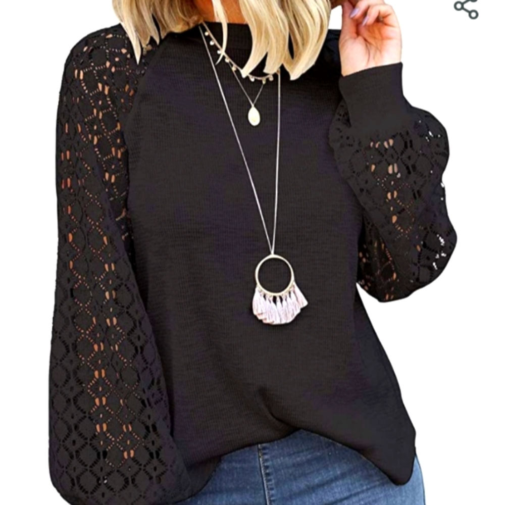 Miholl size small